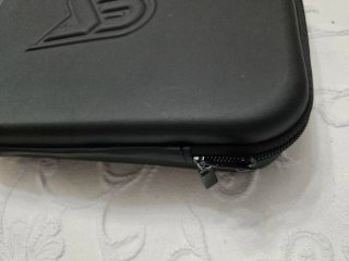 Peonzas Beyblade y Caja Transportadora