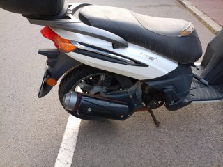 Keeway Outlook 125cc Scooter Blanca