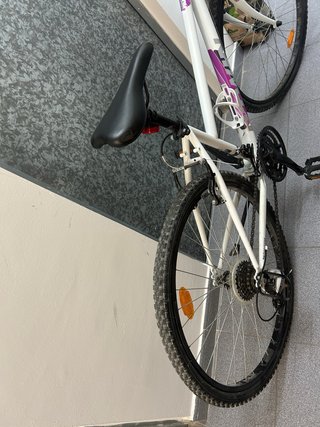 Bicicleta Rockrider Blanca