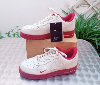 Zapatilla Talla 40.5 granate y Blanca
