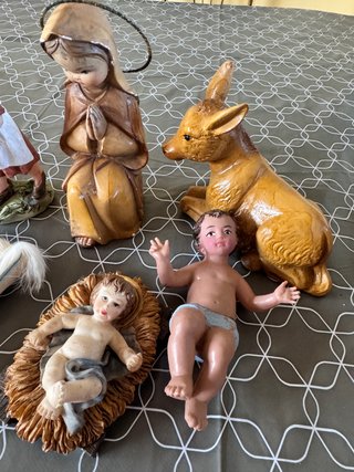 Antiguas figuras de belén