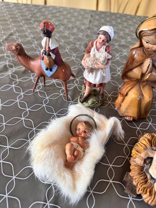 Antiguas figuras de belén