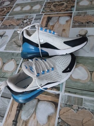 Scarpe Nike Air Max 270 Bianche e Blu