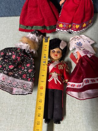 Bambole souvenir vintage varie nazioni