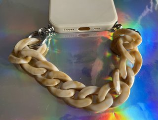 Funda iPhone 13 iphone 14 Beige con Cadena