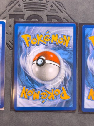 Lote 3 Cartas Pokémon EX: Reshiram, Zekrom, Kyurem