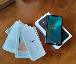 iPhone 11