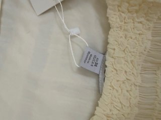 Vestido amarillo con volantes