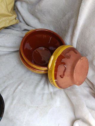 Sopera de porcelana blanca