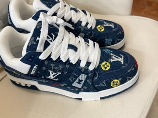 Zapatillas Louis Vuitton Azules y Blancas