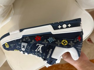 Zapatillas Louis Vuitton Azules y Blancas