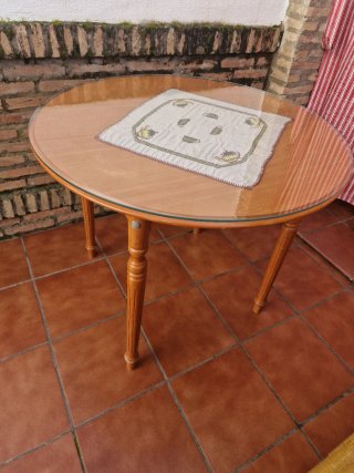 Mesa redonda cristal y madera