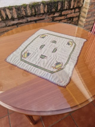 Mesa redonda cristal y madera