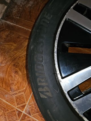 Llantas Mercedes 17” Originales con Neumáticos