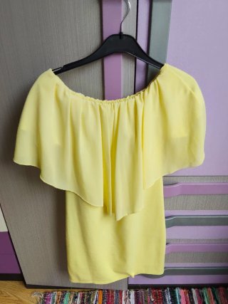 Lote 2 vestiti gialli. T. S/M