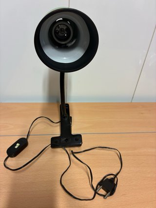 Lampada da tavolo flessibile