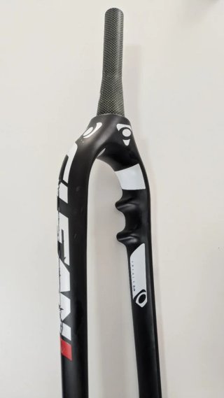 Horquilla Carbono Clean k1 26"