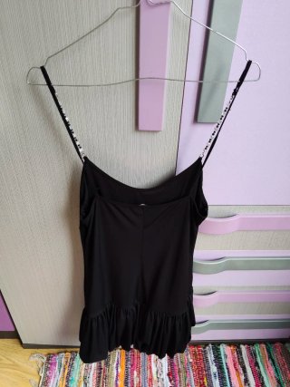 Lote. 2. Vestiti. Bianco/nero. T.S
