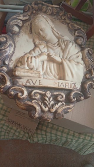 Virgen antigua Ave Maria