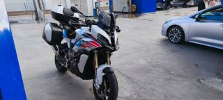 BMW S1000XR M - Full Extras
