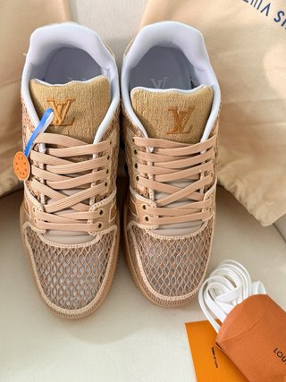 Zapatillas Louis Vuitton Beige y Marrón