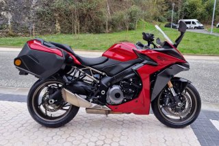 Suzuki GSX-S 1000 GT (2024)