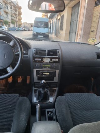 Ford Mondeo 2004