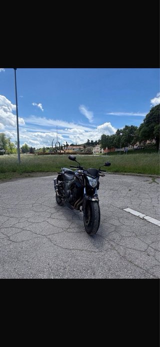 Honda CB500F Negra Naked