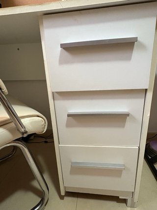 Escritorio y Silla Beige/Blanco