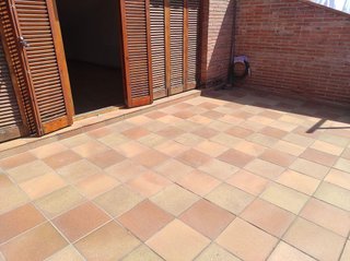 Chalet en alquiler en Finestrelles en Esplugues de Llobregat