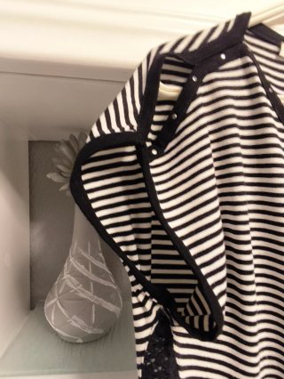 Blusa Niky Rayas Negras y Blancas