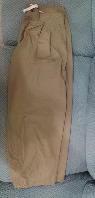 Pantalón de verano marrón