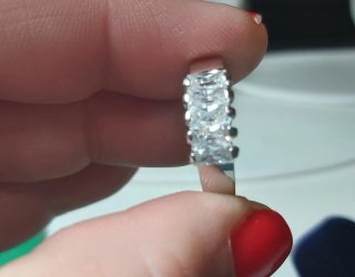 Anillo Oro Blanco con 5 Circonitas Talla Princesa