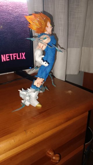Figura Vegeta Majin - Dragon Ball Z