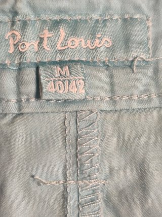 Bermudas azul claro con cremalleras