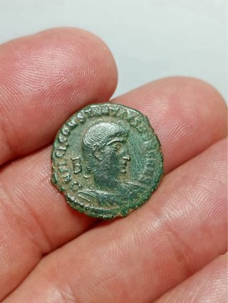 Moneda Romana Follis Constancio Galo