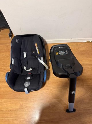 Maxi-Cosi Seggiolino Auto e Base Isofix