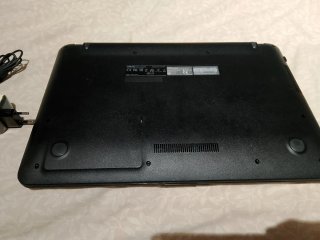 Portatile Asus VivoBook in argento