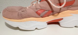 Zapatillas Reebok rosas y naranjas - N° 40.5