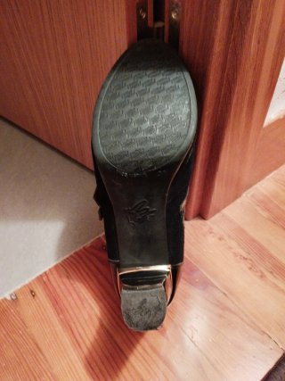 Tacones negros/marrones talla 39