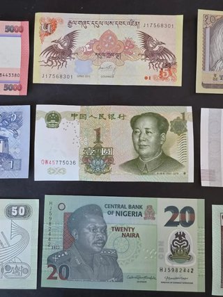 Lotes de 15 Billetes variados nuevos sin circular.