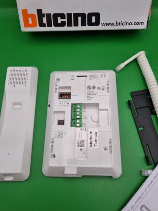 Telefonillo Bticino Clase 100 A16M Manos Libres