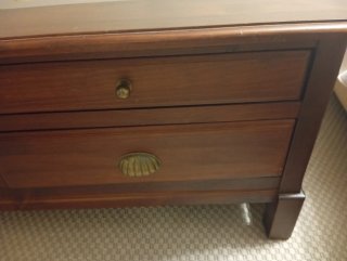 Mesa de centro de madera y cristal
