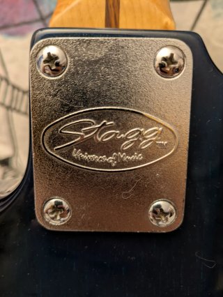 Guitarra eléctrica y amplificador