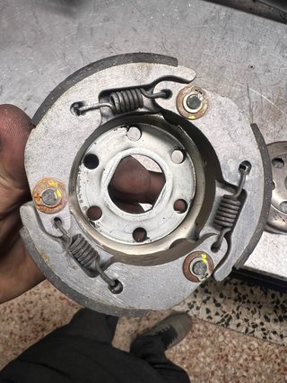Campana y embrague Piaggio Zip