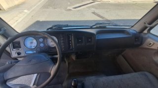 Nissan Atleon 2002