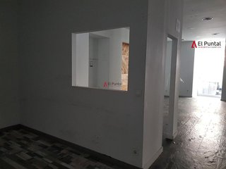 Local comercial en alquiler en Centro - Ayuntamiento en Santander