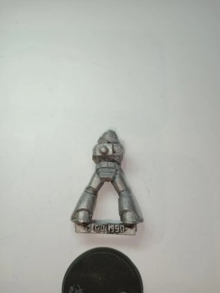 Marine espacial muy buscado metal old hammer oop