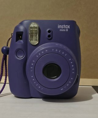 Cámara Fujifilm Instax Mini 8 Morada