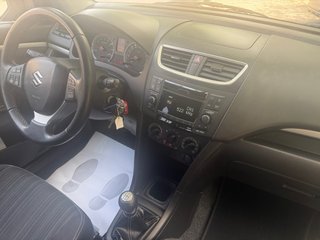 Suzuki Swift 2014 UNICO DUEÑO SOLO 140.000 km 130€